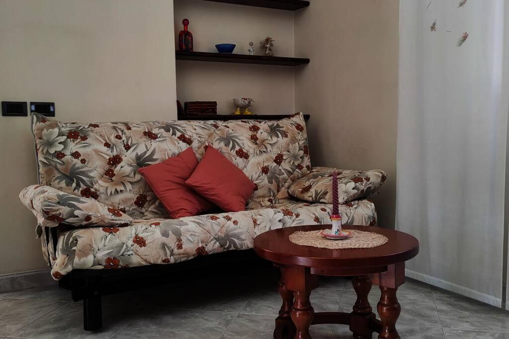 Ferienwohnung Il Nido Dei Cigni Vogogna Exterior foto